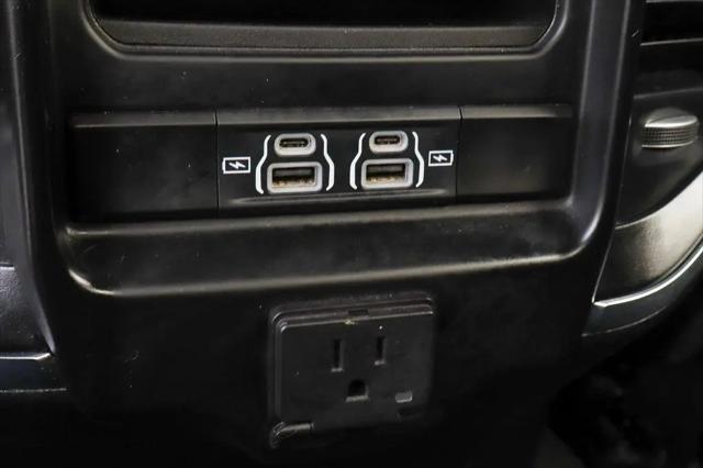2024 Ram 1500 Laramie Crew Cab 4x2 5'7" Box