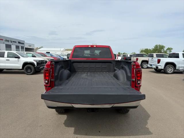 2026 Ram 3500 Big Horn Crew Cab 4x4 8' Box