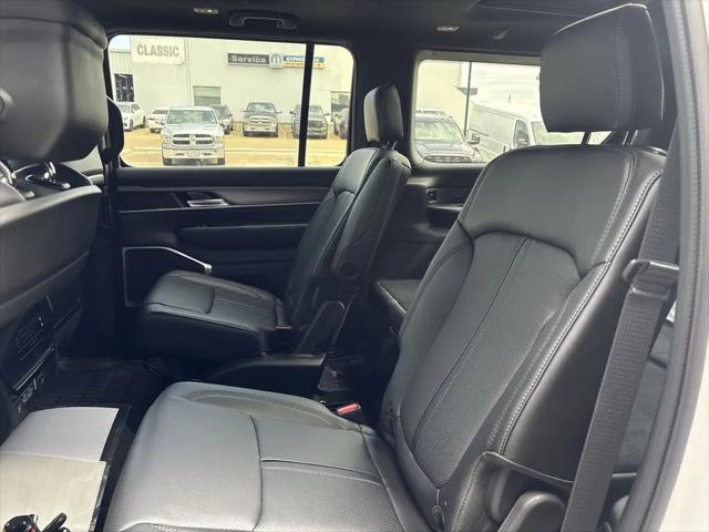 2026 Jeep Grand Wagoneer Upland