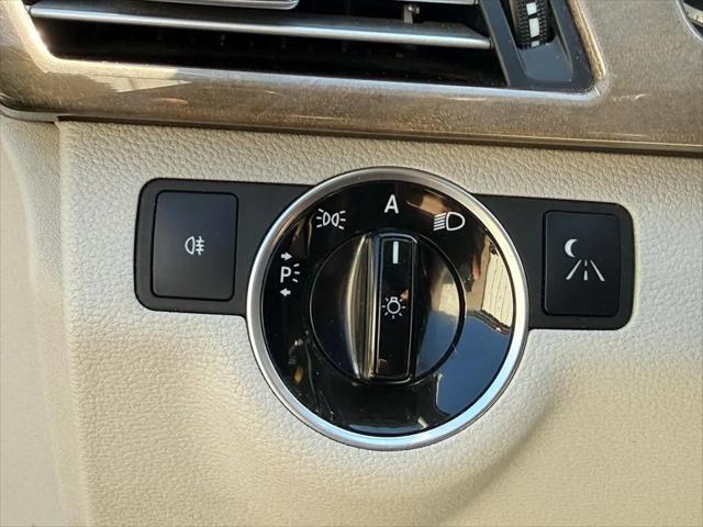 2011 Mercedes-Benz E 350 BlueTEC E 350