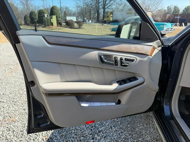 2011 Mercedes-Benz E 350 BlueTEC E 350