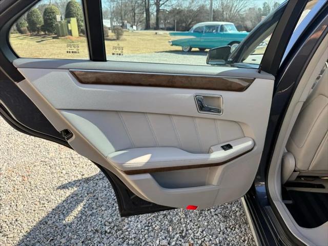2011 Mercedes-Benz E 350 BlueTEC E 350