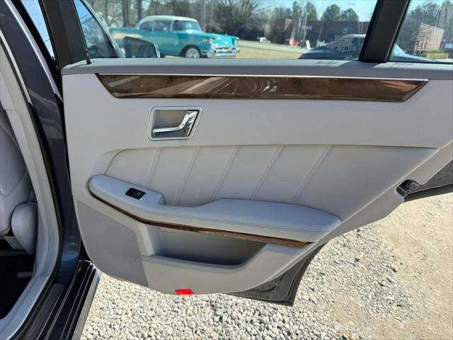2011 Mercedes-Benz E 350 BlueTEC E 350