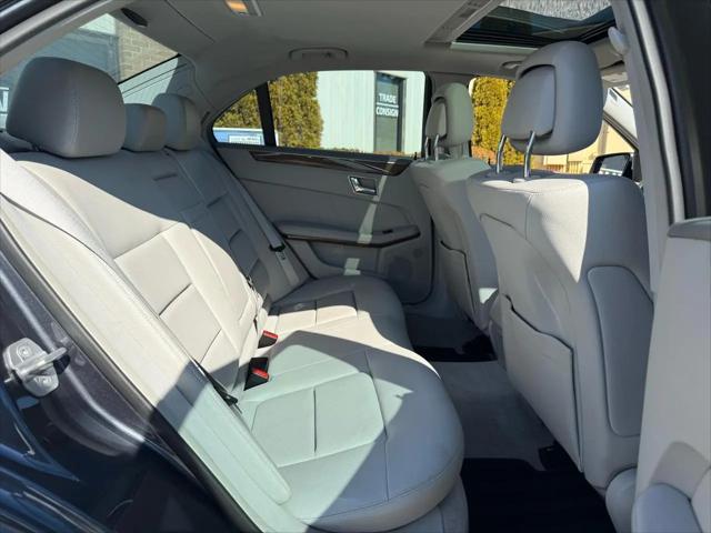 2011 Mercedes-Benz E 350 BlueTEC E 350
