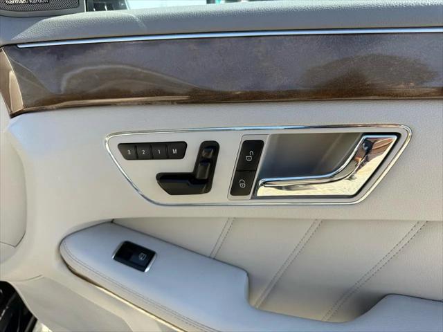 2011 Mercedes-Benz E 350 BlueTEC E 350
