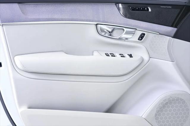 2026 Volvo XC90 Ultra, B6 AWD Gas (mild hybrid), Gasoline, Bright, 7 Seats