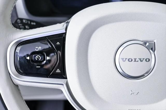 2026 Volvo XC90 Ultra, B6 AWD Gas (mild hybrid), Gasoline, Bright, 7 Seats