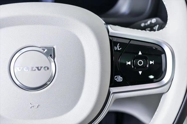 2026 Volvo XC90 Ultra, B6 AWD Gas (mild hybrid), Gasoline, Bright, 7 Seats