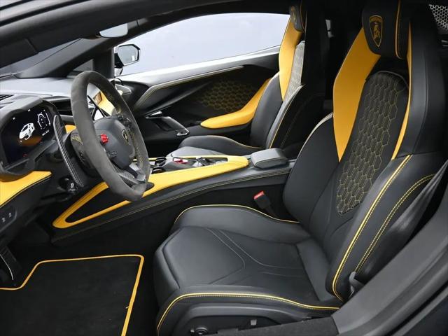 2024 Lamborghini Revuelto Revuelto