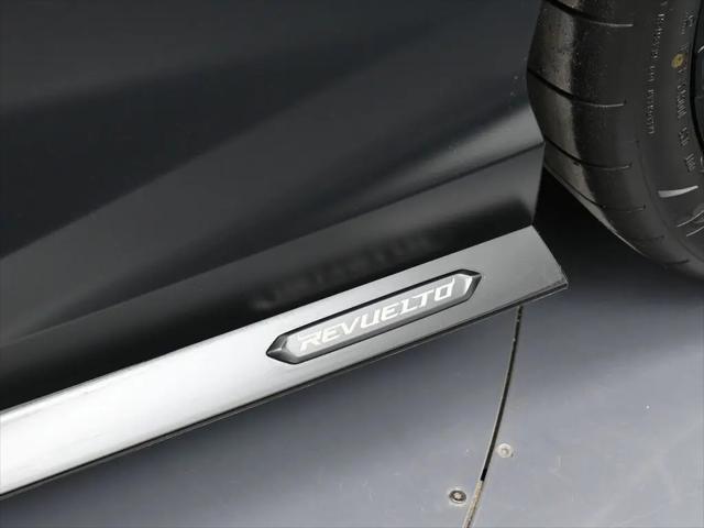 2024 Lamborghini Revuelto Revuelto