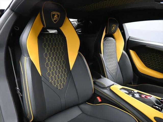 2024 Lamborghini Revuelto Revuelto