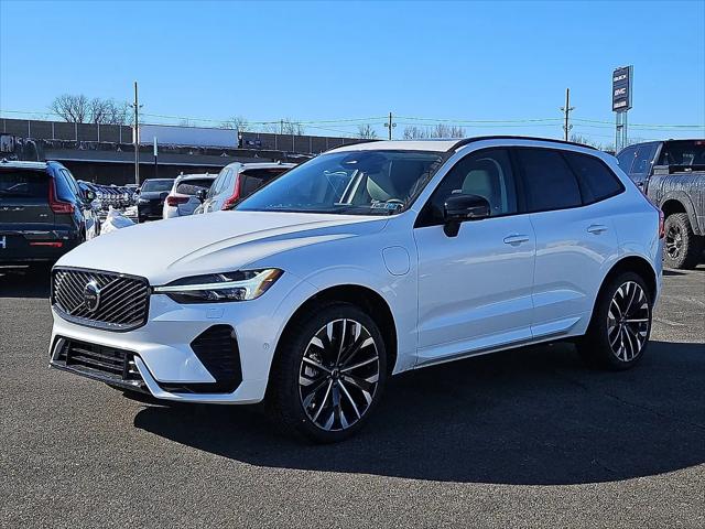 2026 Volvo XC60 Plug-In Hybrid Ultra, T8 AWD Electric/Gasoline, Dark