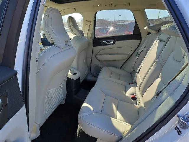 2026 Volvo XC60 Plug-In Hybrid Ultra, T8 AWD Electric/Gasoline, Dark