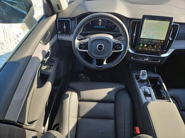 2026 Volvo XC90 Ultra, B6 AWD Gas (mild hybrid), Gasoline, Bright, 7 Seats