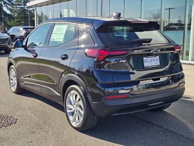 2027 Chevrolet Bolt LT FWD