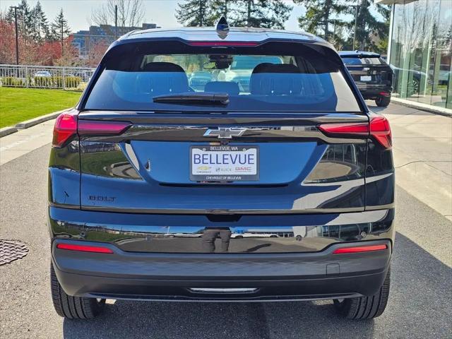 2027 Chevrolet Bolt LT FWD