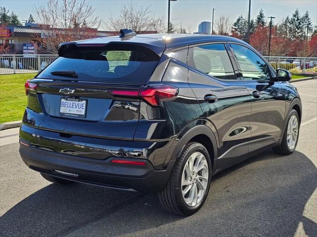 2027 Chevrolet Bolt LT FWD