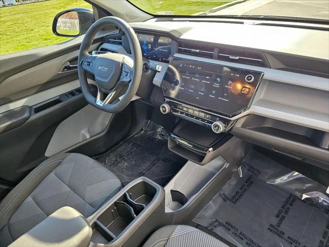 2027 Chevrolet Bolt LT FWD