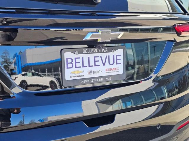 2027 Chevrolet Bolt LT FWD