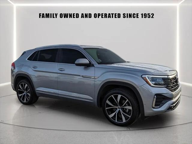 2025 Volkswagen Atlas Cross Sport 2.0T SEL Premium R-Line