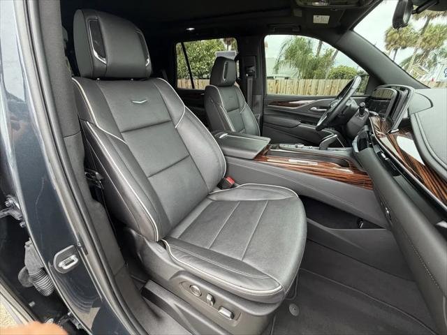 2021 Cadillac Escalade 4WD Premium Luxury