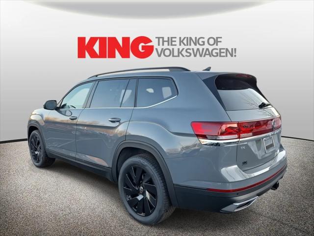 2026 Volkswagen Atlas SE with Technology