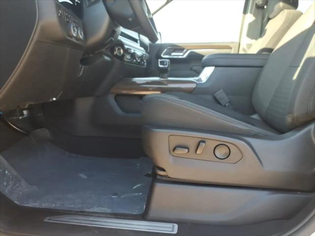 2024 Chevrolet Silverado 1500 4WD Crew Cab Short Bed RST