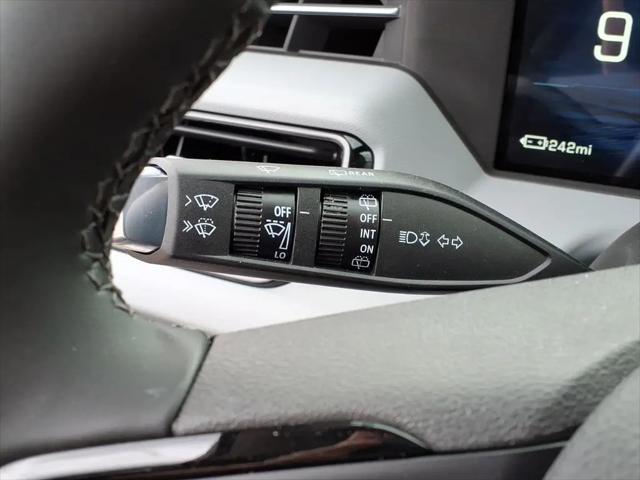 2027 Chevrolet Bolt RS FWD