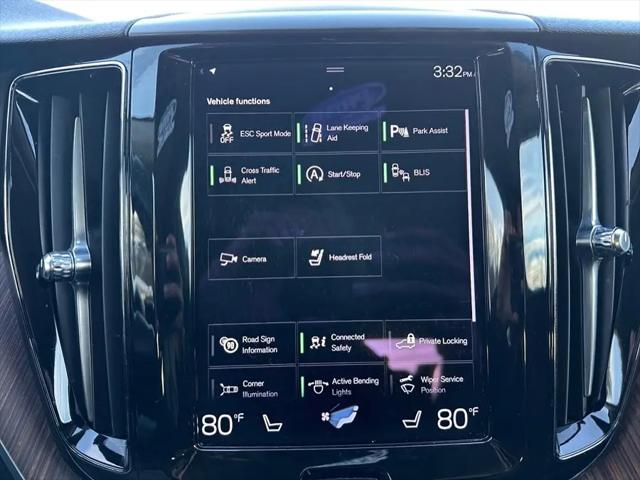 2021 Volvo XC60 T6 Momentum