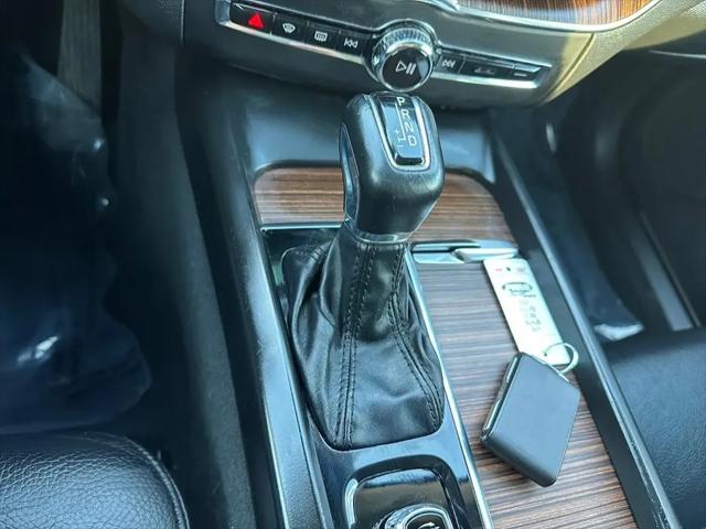 2021 Volvo XC60 T6 Momentum