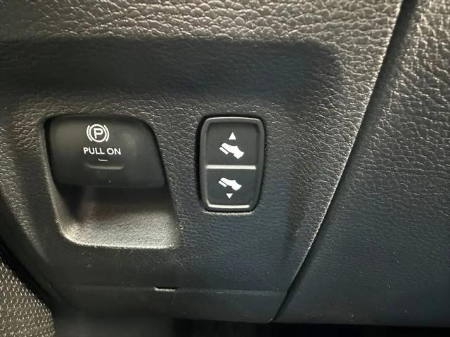 2025 Ram 1500 Laramie Crew Cab 4x4 5'7" Box