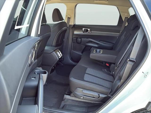 2026 Kia Sorento LX