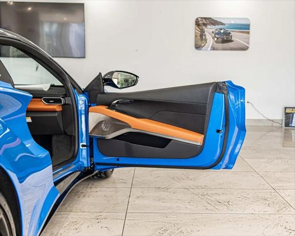 2026 Lotus Emira V6 SE