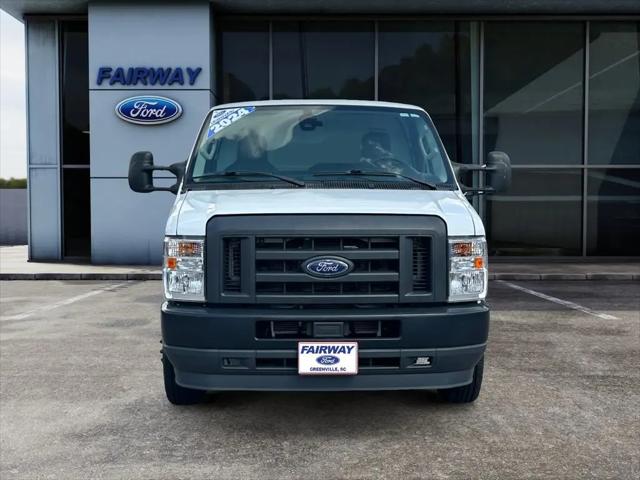 2024 Ford E-350 Cutaway Base