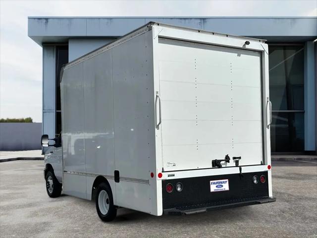 2024 Ford E-350 Cutaway Base