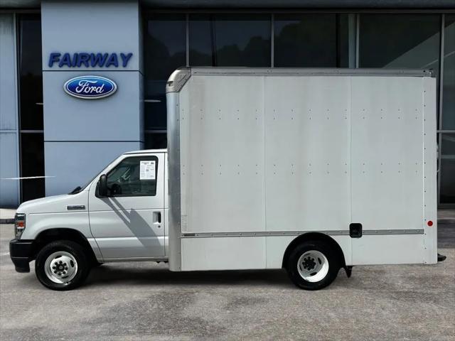 2024 Ford E-350 Cutaway Base