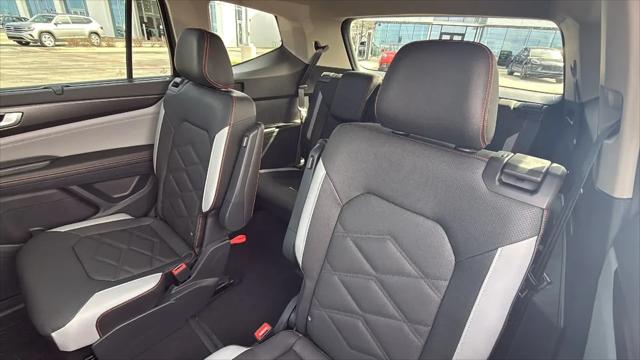 2026 Volkswagen Atlas Peak Edition