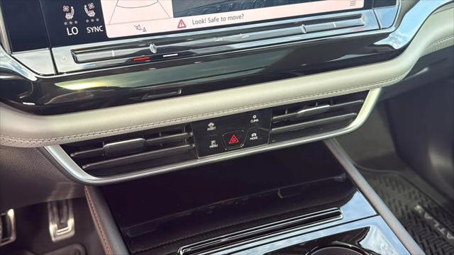 2026 Volkswagen Atlas Peak Edition