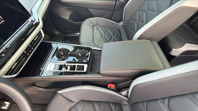 2026 Volkswagen Atlas Peak Edition