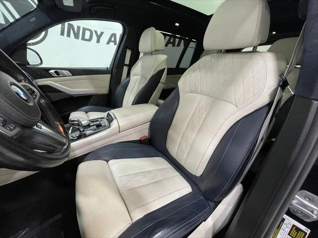 2021 BMW X7 M50i