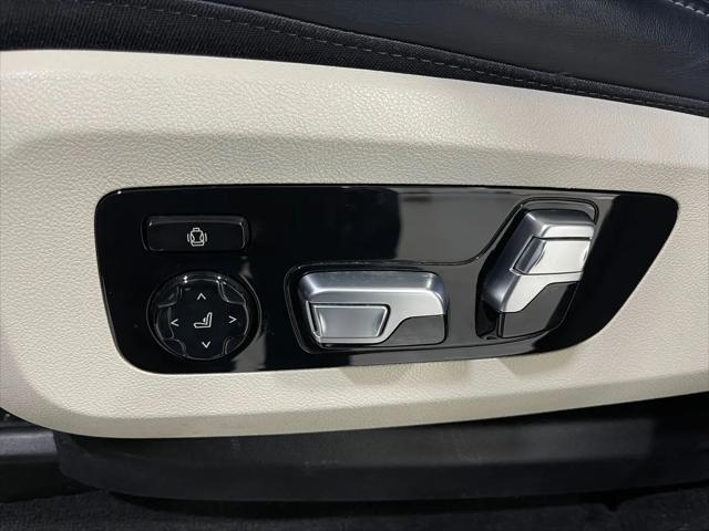 2021 BMW X7 M50i