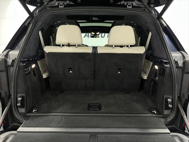 2021 BMW X7 M50i