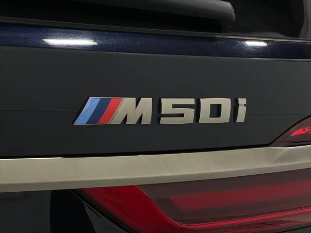 2021 BMW X7 M50i