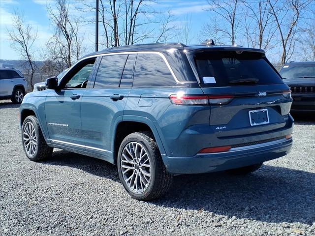 2026 Jeep Grand Cherokee Summit 4x4