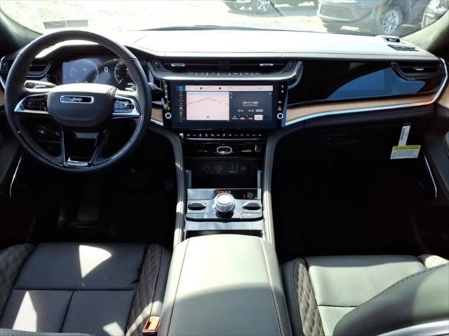 2026 Jeep Grand Cherokee Summit 4x4