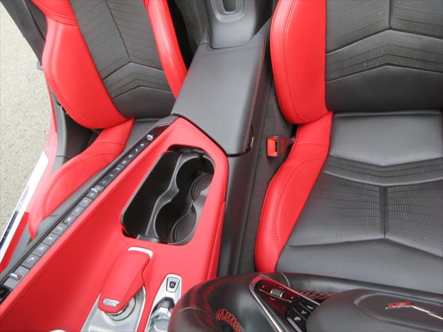 2023 Chevrolet Corvette Stingray RWD Convertible 2LT