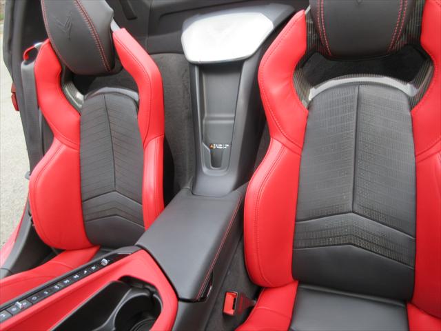 2023 Chevrolet Corvette Stingray RWD Convertible 2LT