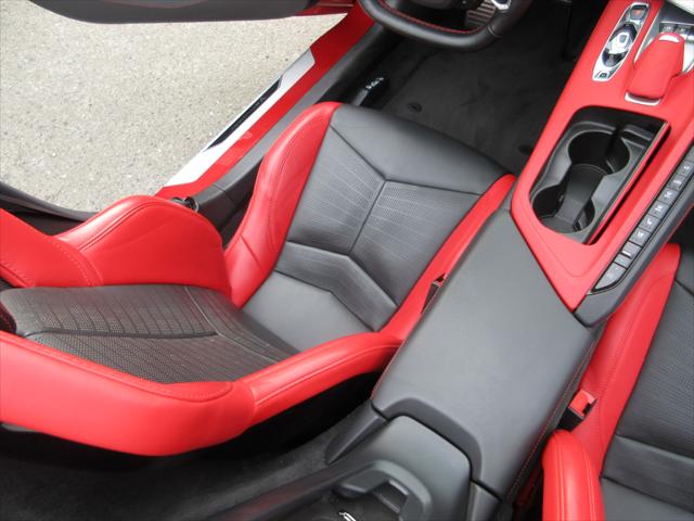 2023 Chevrolet Corvette Stingray RWD Convertible 2LT