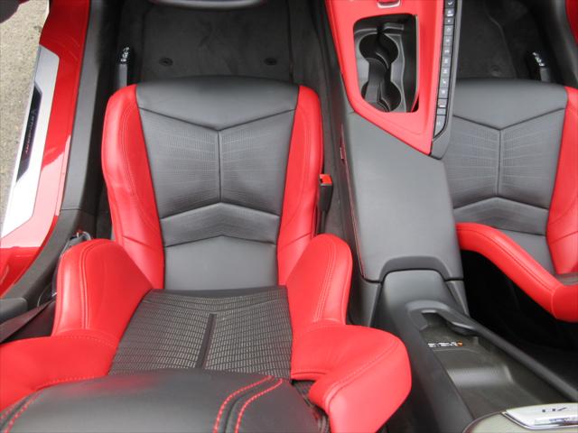 2023 Chevrolet Corvette Stingray RWD Convertible 2LT