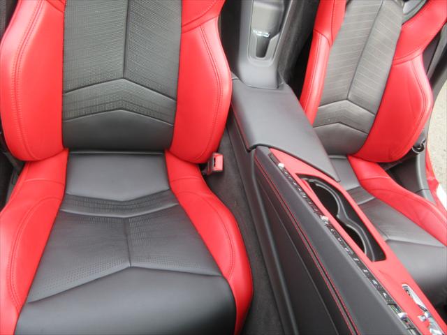 2023 Chevrolet Corvette Stingray RWD Convertible 2LT